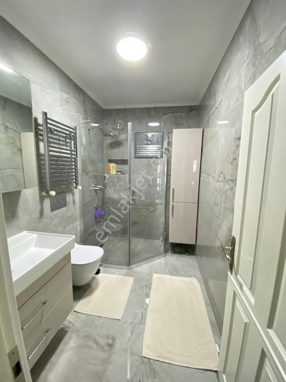 Hürriyet Akbank Arkasında İçi Yeni Yapılı Masrafsız Ara Kat 2+1. Daire - Görsel 12