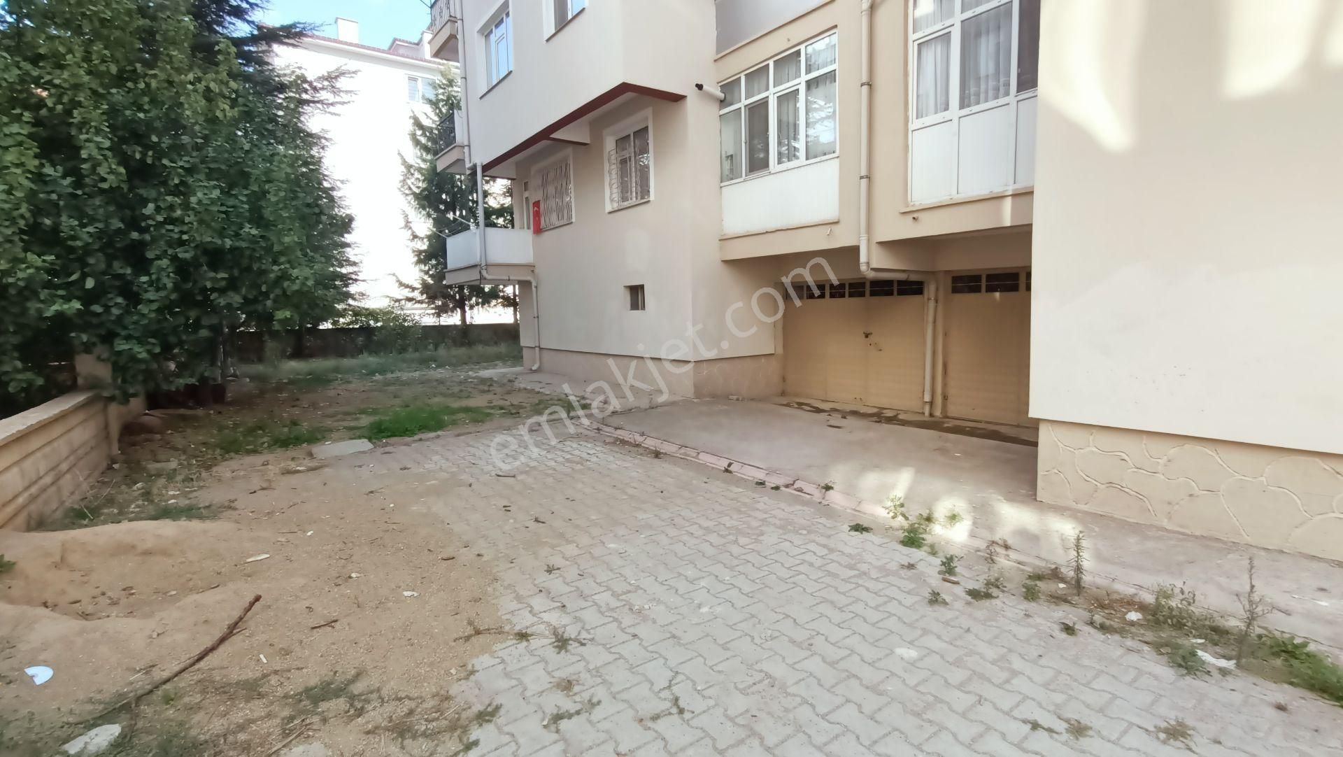 Akşehir Yeni Satılık Depo Akşehir Koşuyolu Satılık 28 M² Garaj Giriş Çıkış Rahat