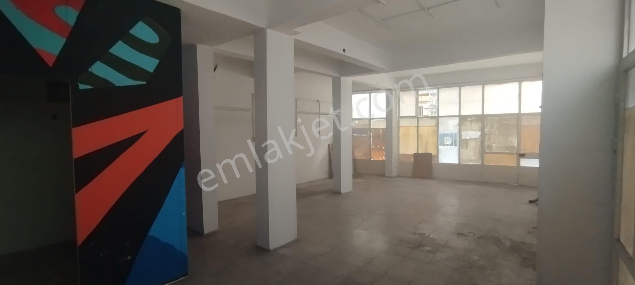 Bornova Yeşilova Kiralık Depo Köşe Kiralık Depo