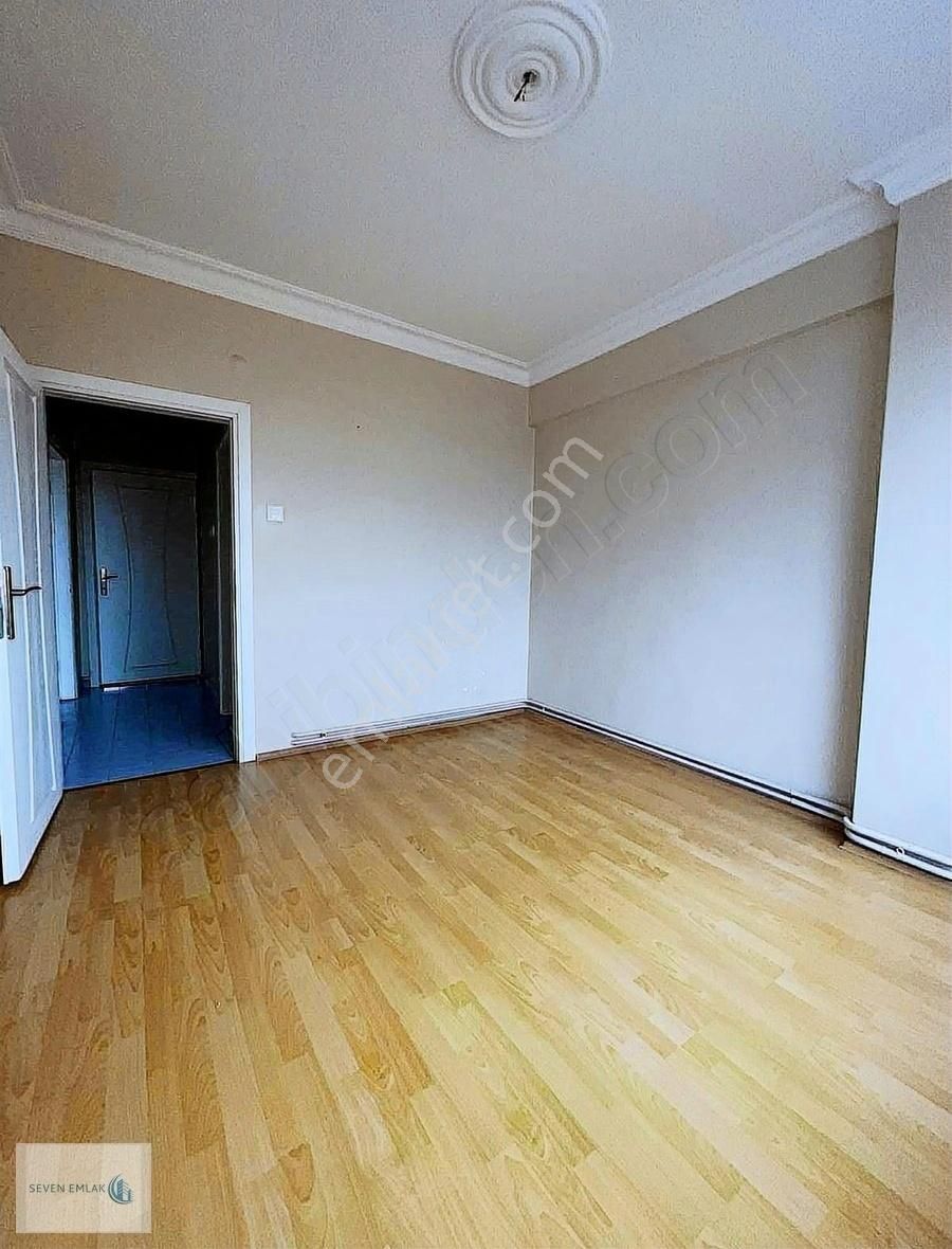 Bahçelievler Siyavuşpaşa Kiralık Daire Siyavuşpaşa'da Memorial Karşı Sokağı Kiralık 2+1 Daire