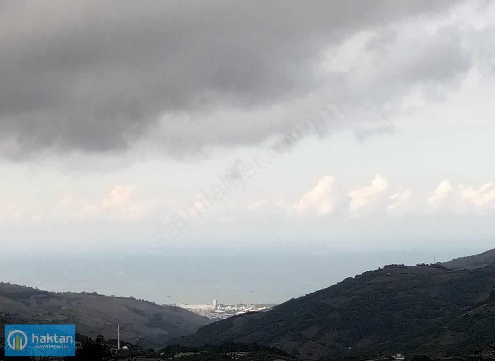 Canik Avluca Satılık Tarla Canik'te Doğa Harikası Satılık Arazi Fındık Tarlası Bağ Evi