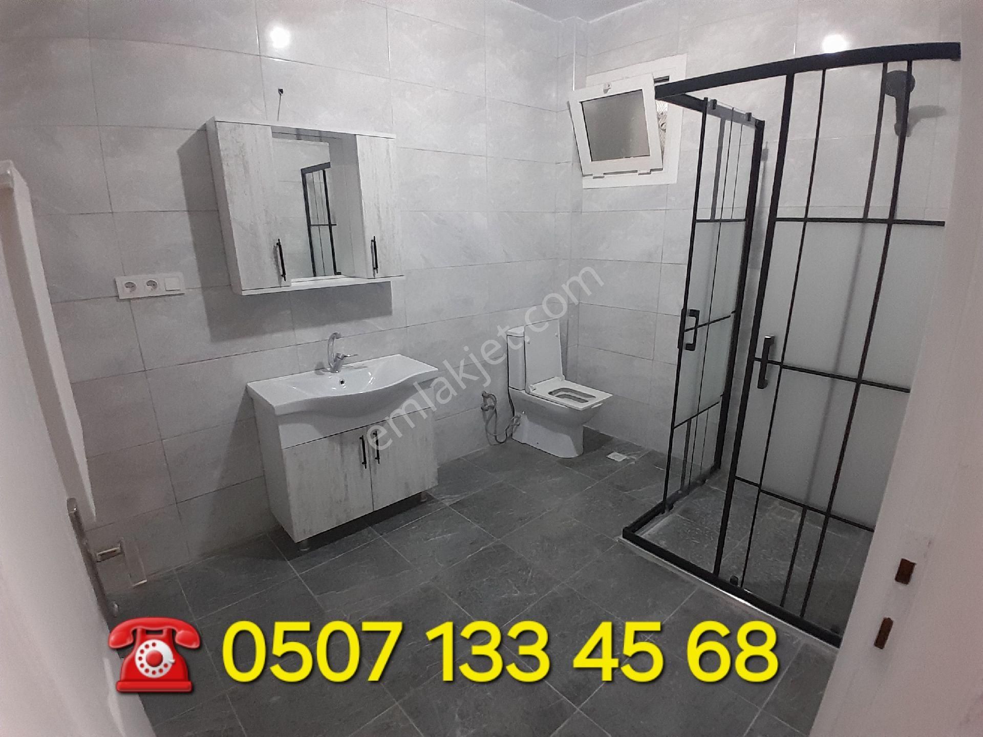 Ümraniye Ihlamurkuyu Kiralık Daire Engin Emlak'tan Kiralık Ihlamurkuyu Metro Durağı Arkasında Temiz 3+1