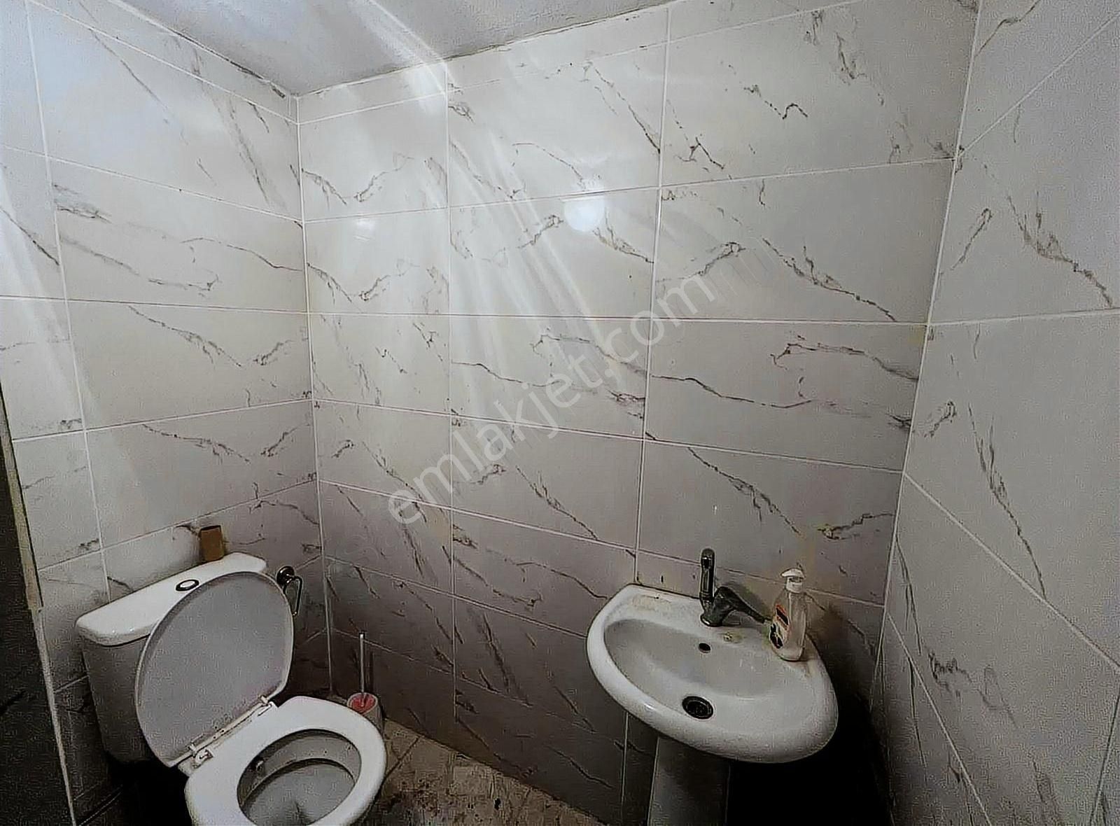 Aydın Emlak Gayrimenkul Den Kiralık Dükkan & Mağaza 120 M2