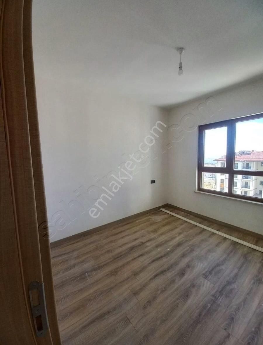 Melikgazi Mimarsinan Kiralık Daire Mimarsinan Osb Arkası Sıfır Kiralık Toki Dairesi