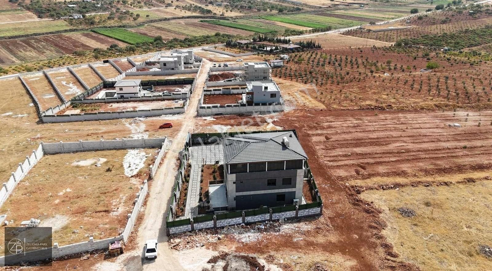 Şehitkamil Suboğaz Satılık Villa Zeugmapark'tan Suboğazda Lüx Villa