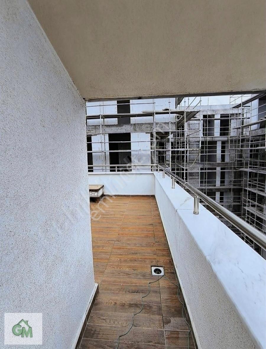 Gm Emlaktan Görüklenin Merkezinde Kiralık Daire