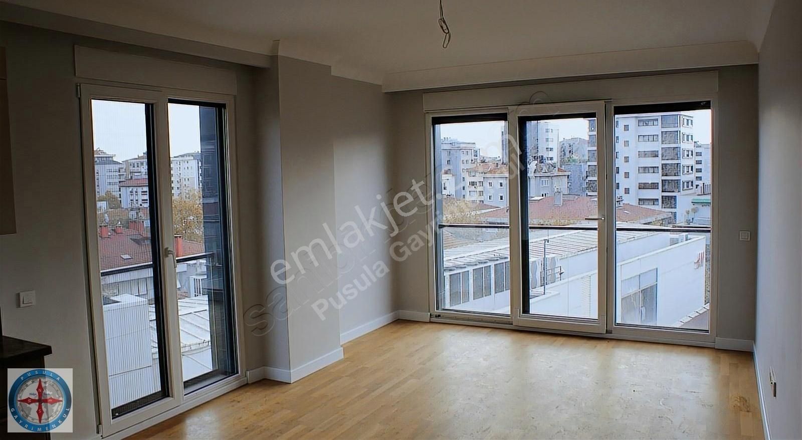 Kadıköy Suadiye Satılık Apartman Dairesi Suadiye'de Bağdat Cad 2. Binada Yeni Projede Kat Mülkiyetli 1+1