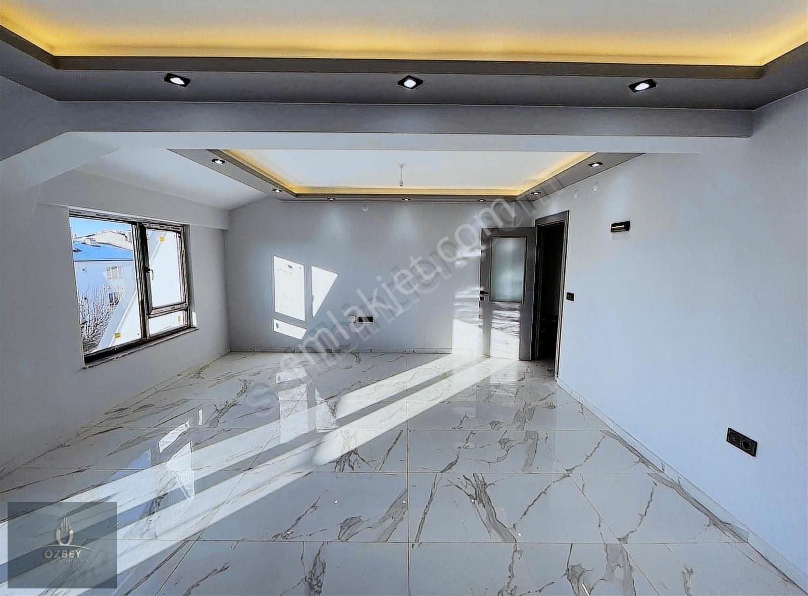 Tepebaşı Çamlıca Satılık Daire Özbey Emlaktan Modern Tasarım, Yerden Isıtma 4+1 Dubleks Daire