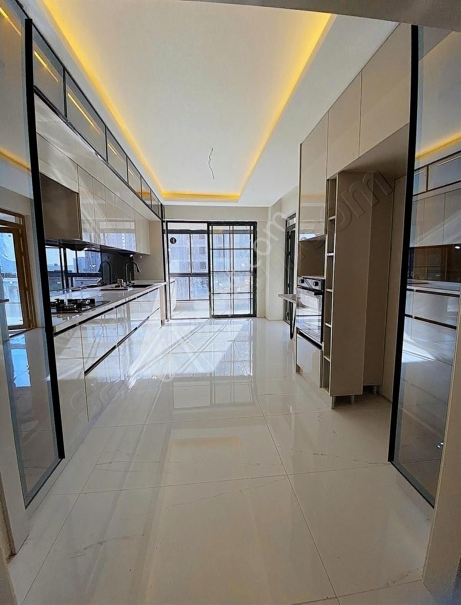 Şehitlik Mahallesin'de Kaçırılmayacak 4+1 Daire - Görsel 5