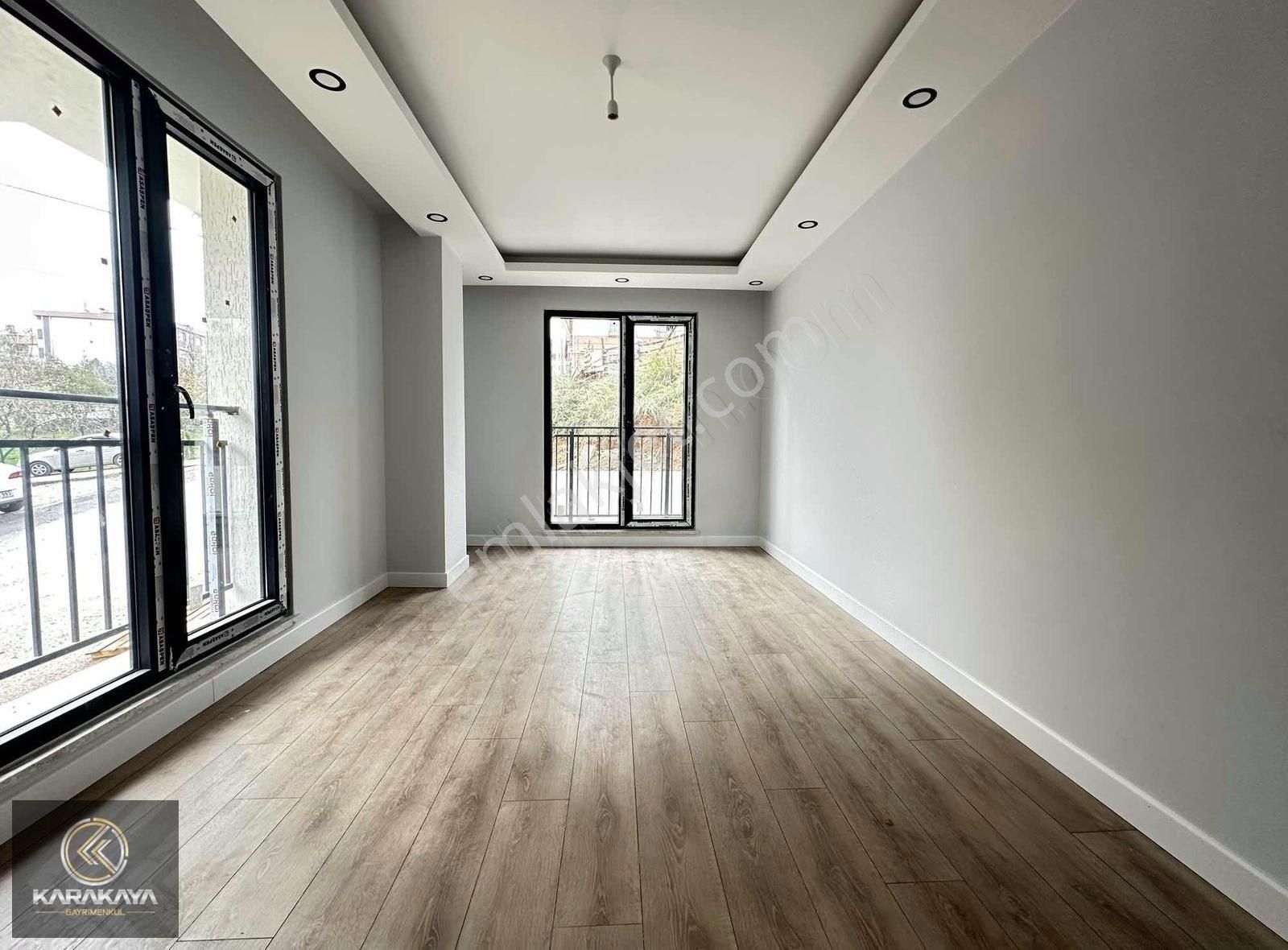 Darıca Bağlarbaşı Satılık Daire Bağlarbaşı Mah 2+1 90 M² Asansörlü Fırsat Arakat