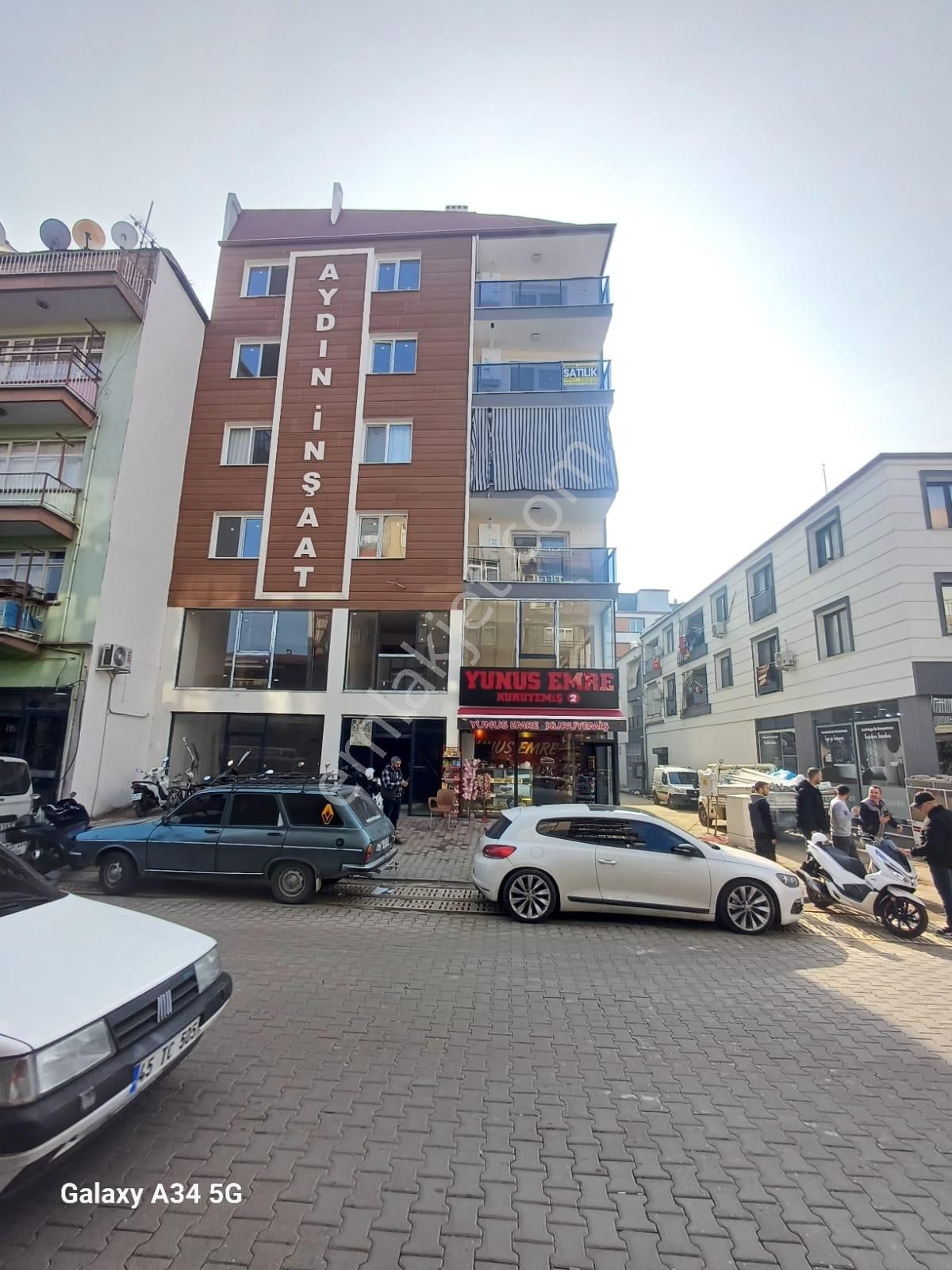 Salihli Kocaçeşme Satılık Daire Satılık Kocaçeşme Cadde Üstünde 95 M2 Doğalgazlı Sıfır Ara Daire