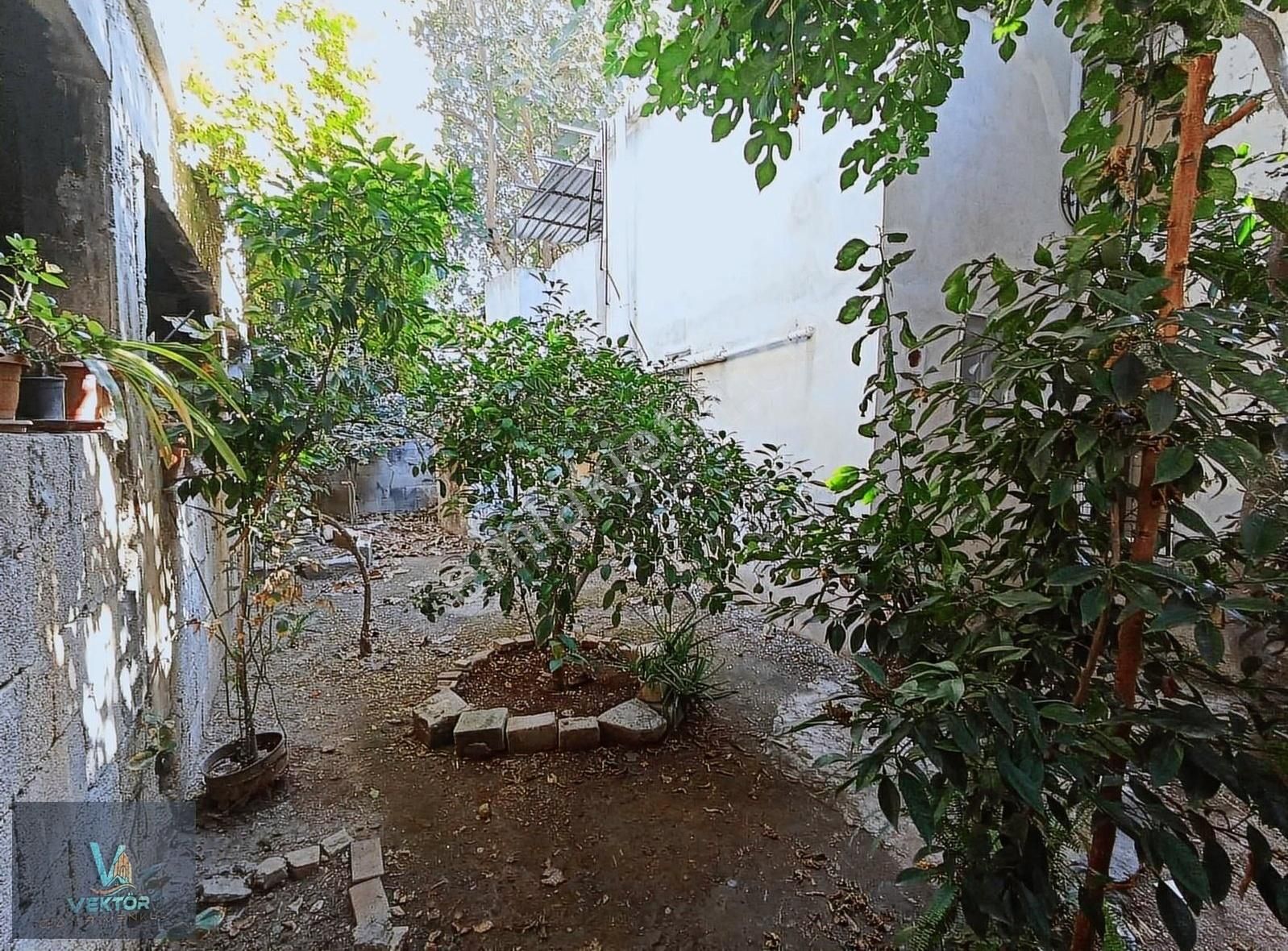 Yüregir Cumhuriyet Mah İki Katlı 2+1 Bagımsız Satılık Müstakil - Görsel 12