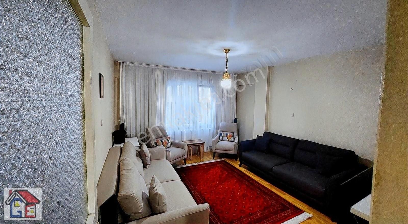 Ataşehir İçerenköy Satılık Daire İçerenköy Merkezde, 3/1.kat, 93m2, E-5'e 750m., 2+1-arsa Paylı