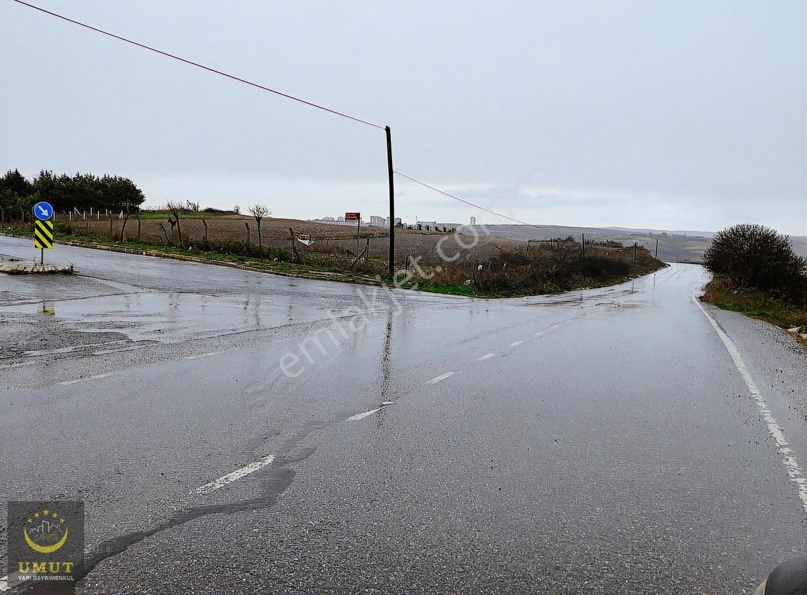 Arnavutköy Hadımköy Satılık Tarla Hadımköy'de Yeri Ve Konumu Mükemmel Cadde Cepheli Satılık Tarla