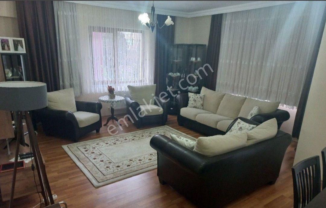 Çanakkale Merkez Esenler Eşyalı Kiralık Daire Esenler Sarımor Sitesi Tertemiz Eşyalı 3+1 Daire