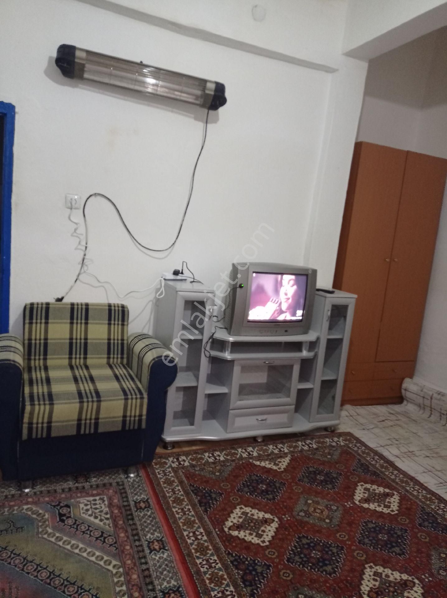 Çankırı Merkez Cumhuriyet Kiralık Daire Çankırı Merkez De Eşyalı Kiralık Daire