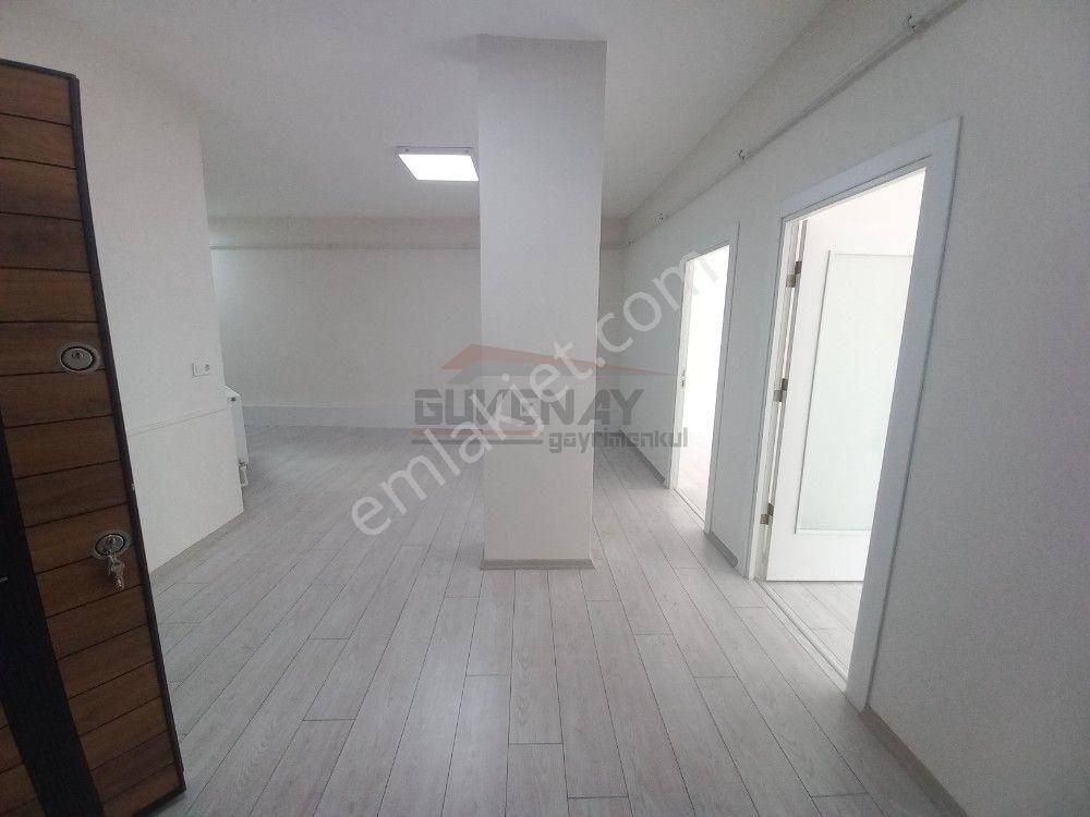 Çorum Merkez Yeniyol Kiralık Ofis Güvenay- Çorum Saat Kulesi Yakını İş Hanında Kiralık 2+1 Ofis