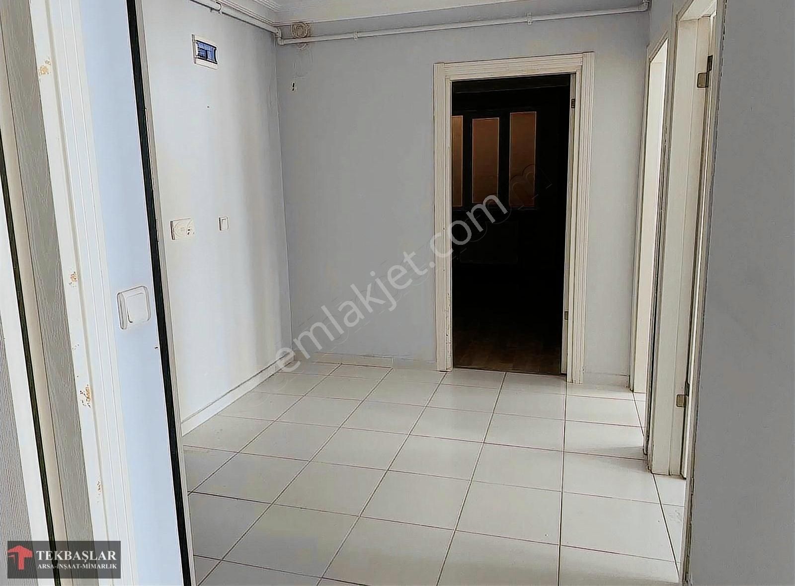 Esenyurt Namık Kemal Kiralık Daire Metrobüse Yürüme Mesafesinde Kiralık Daire