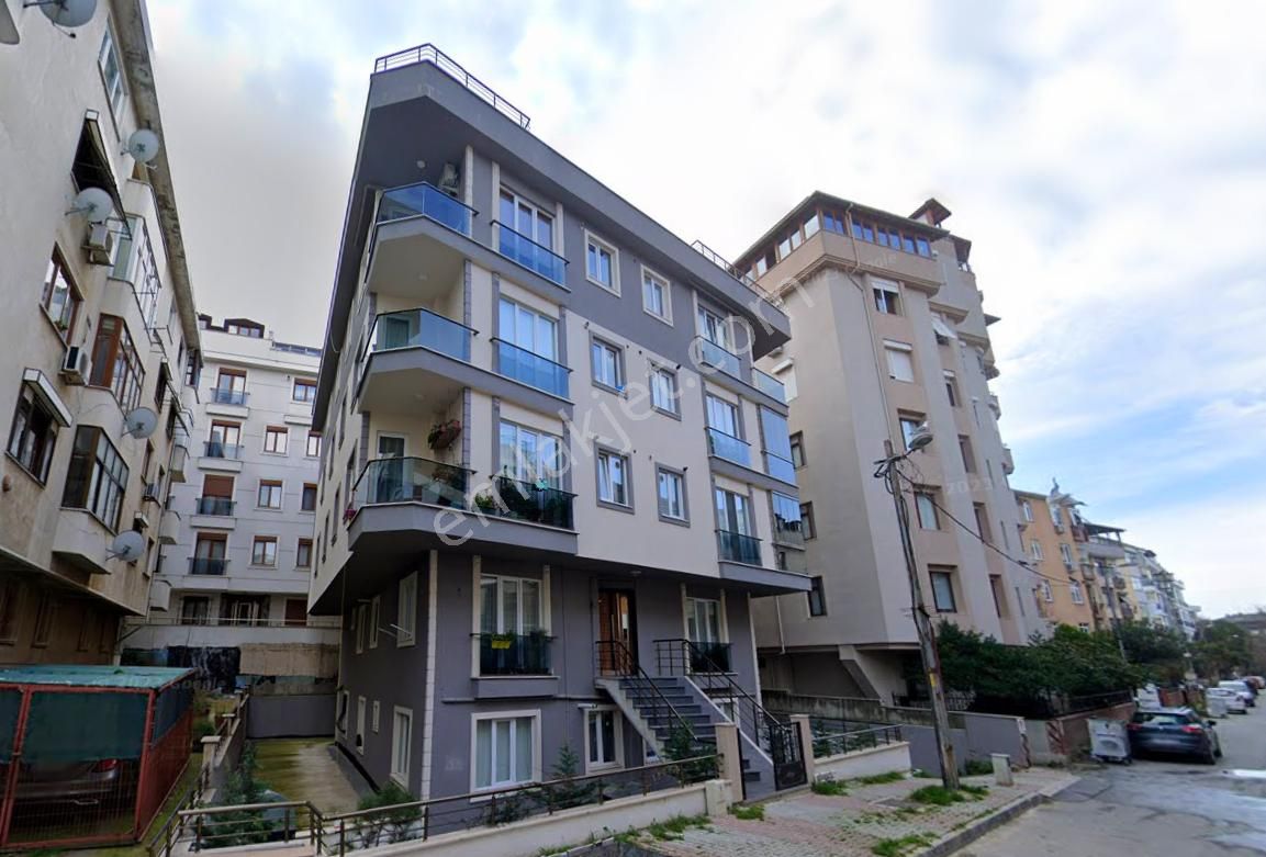 Maltepe İdealtepe Satılık Daire Birikim'den Tek Yetkili İdealtepe'de 3 Yıllık Binada 3.kat 2+1 Satılık Daire