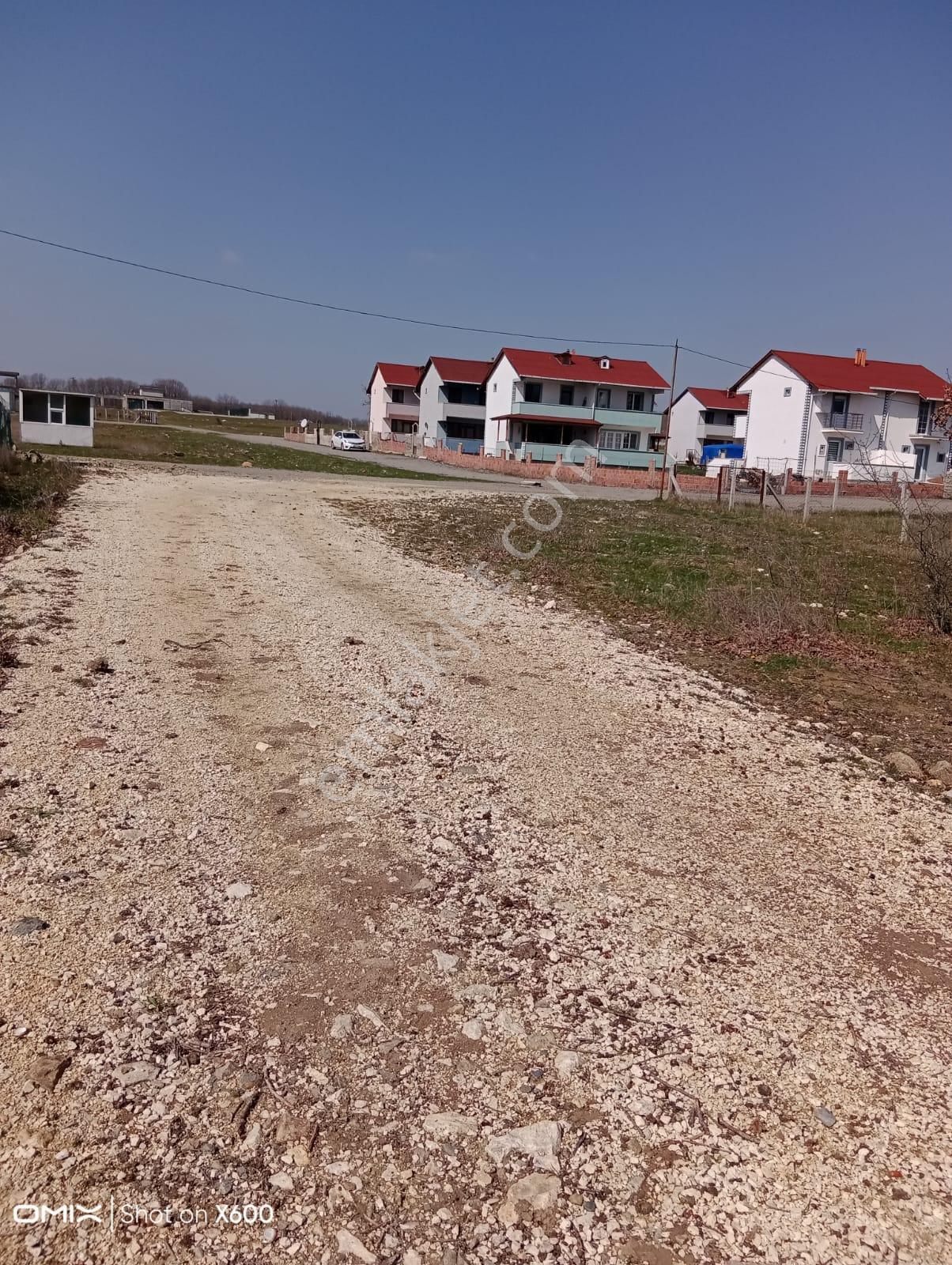 Tekirdağ Kapaklı Pınarça Da Satılık Tarla Mahalleye 500m Mesafe De Orman Manzaralı - Görsel 3