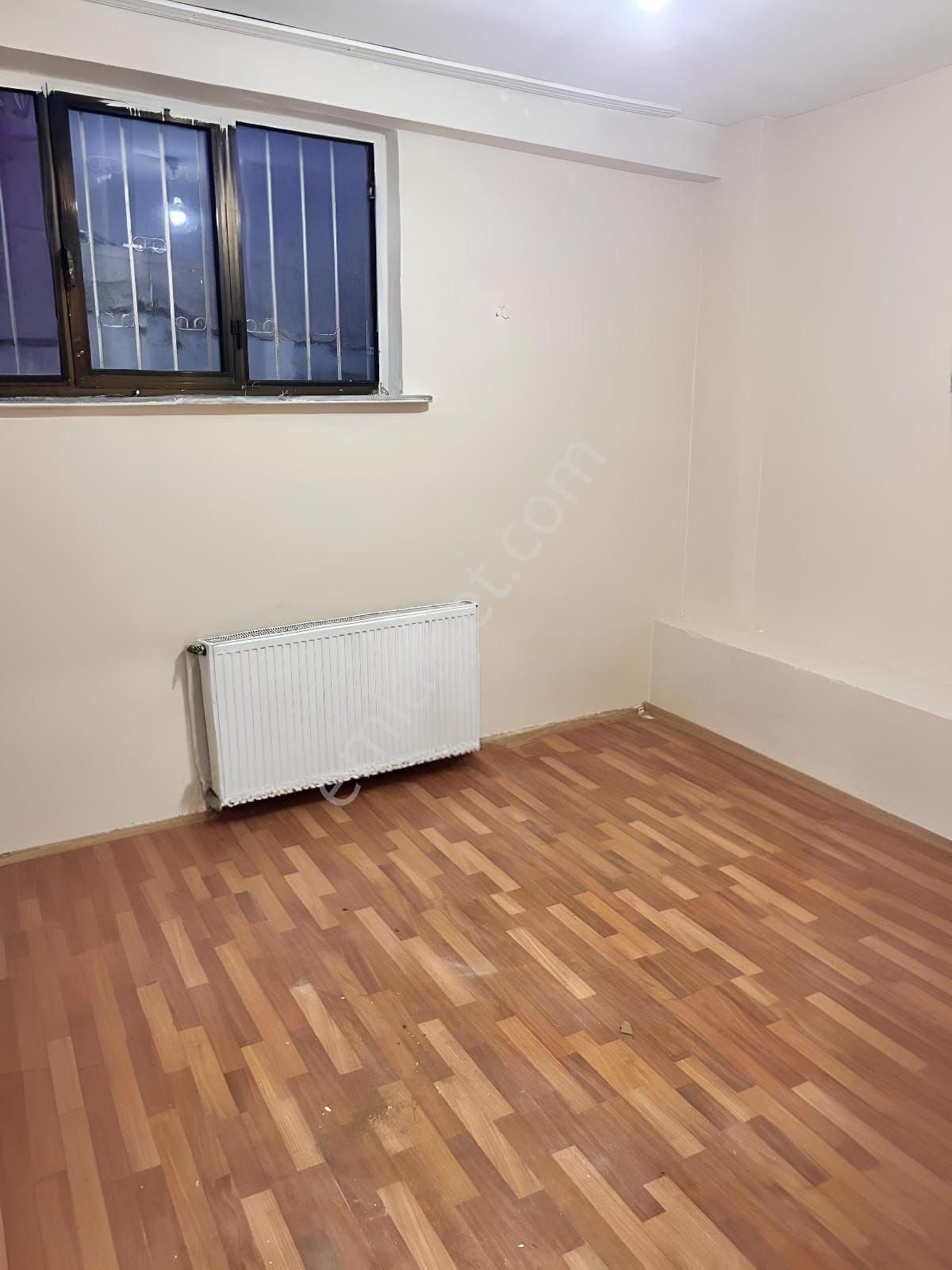Torunlar Emlaktan Yeni Mah Yürüyüş Yolunda Kiralık 2+1 D.gazlı Bahçe Katı.kat Daire