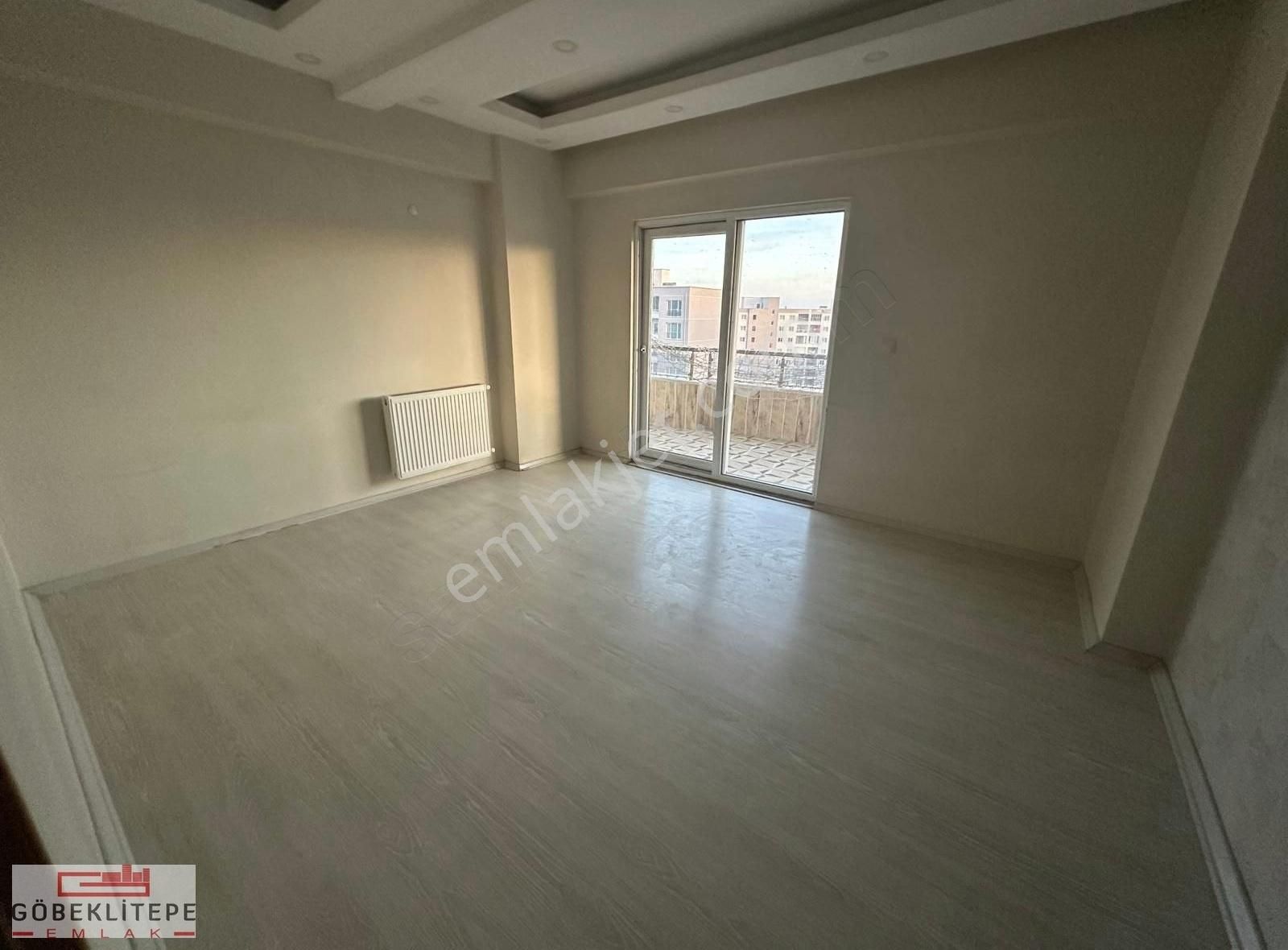 Karaköprü Seyrantepe Kiralık Daire Göbeklitepe Emlak'tan Kiralık