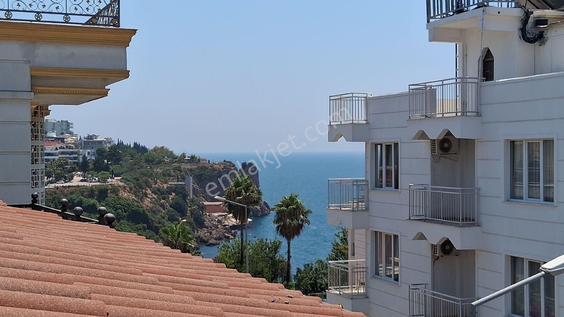 A Yatırım'dan Plaja 50 Mesafede Deniz Manzaralı Dubleks Daire