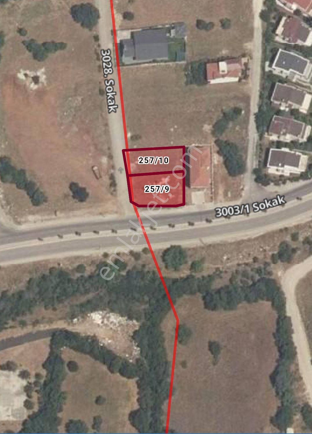 Merkezefendi Hallaçlar Satılık Konut İmarlı Denizli Hallaçlar'da 959m2 Bodrum +2 Kat Ruhsatlı Satılık Arsa