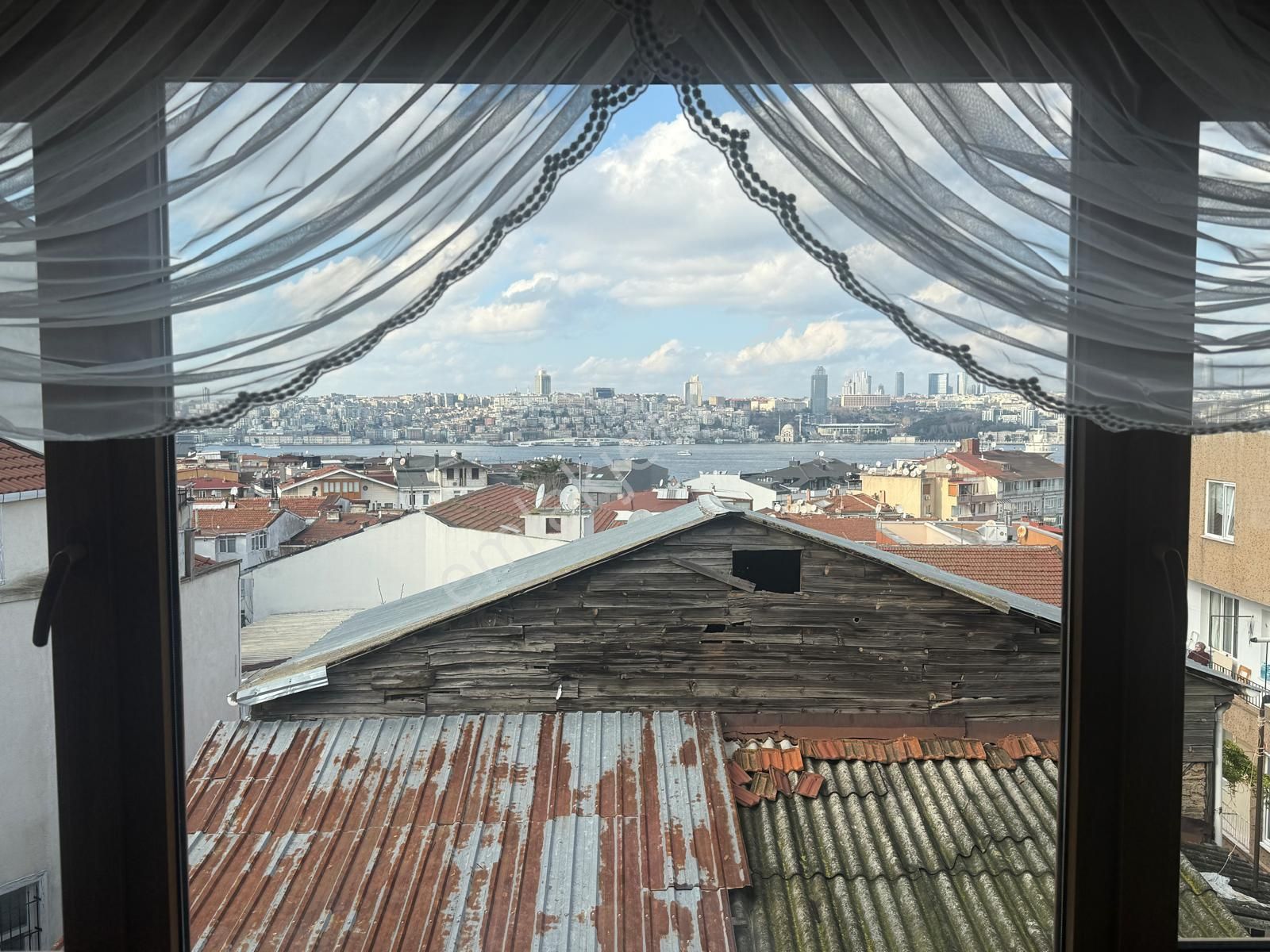 Üsküdar Aziz Mahmutta 220m2 3+2 Boğaz Manzaralı Satılık Dubleks - Görsel 3
