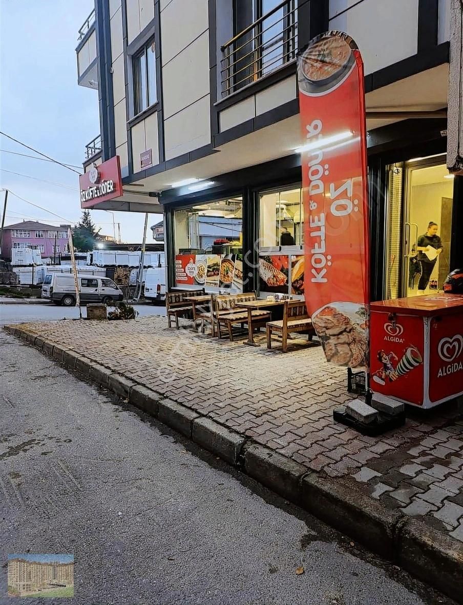 Arnavutköy Karlıbayır Devren Restaurant Köfte Ve Döner Tantuni İşlek Cadde Sokağa Cepheli Devren Kiralık