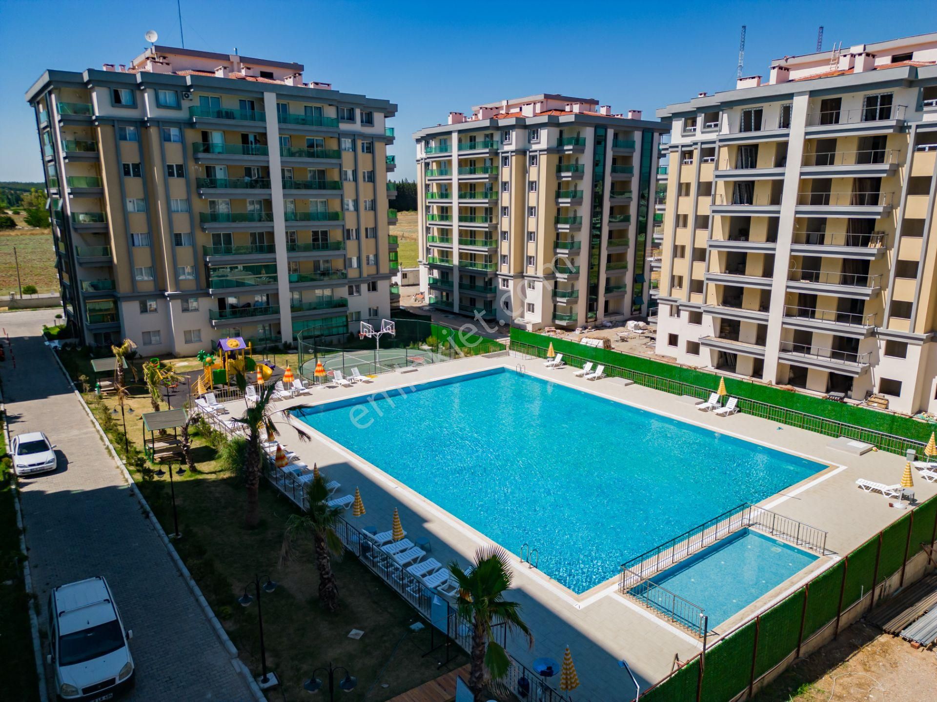 Torbalı Türkmenköy Satılık Daire Ayrancılar Ali Pehlivanoğlu Sitesi Full Eşyalı Satılık 1+1 Daire