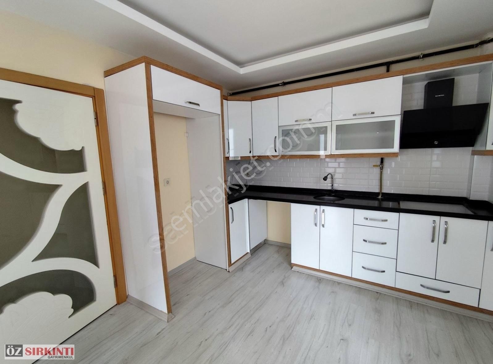 Çukurova Yüzüncüyıl Kiralık Daire 100 Yılda 3+1 Çift Banyolu Dogalgazli Site İçinde Park Manzarali