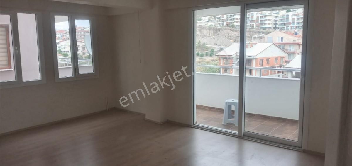 Dikili Gazipaşa Kiralık Daire Turyap Dikiliden Gazipaşada 2+1 Klimalı Kiralık Daire