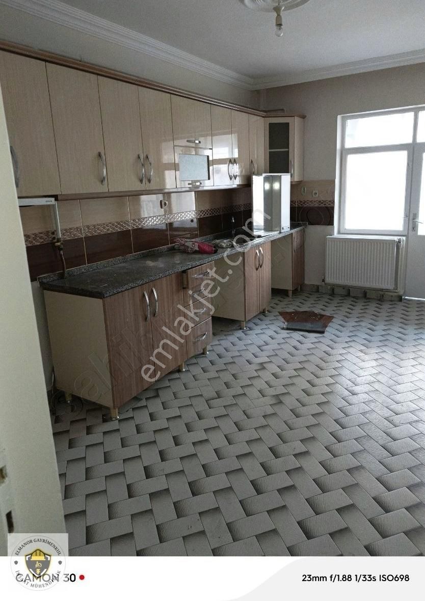 Elazığ Merkez Yeni Kiralık Daire Gazicaddesine Yürüme Mesafesinde Kiralık 3+1 Daire