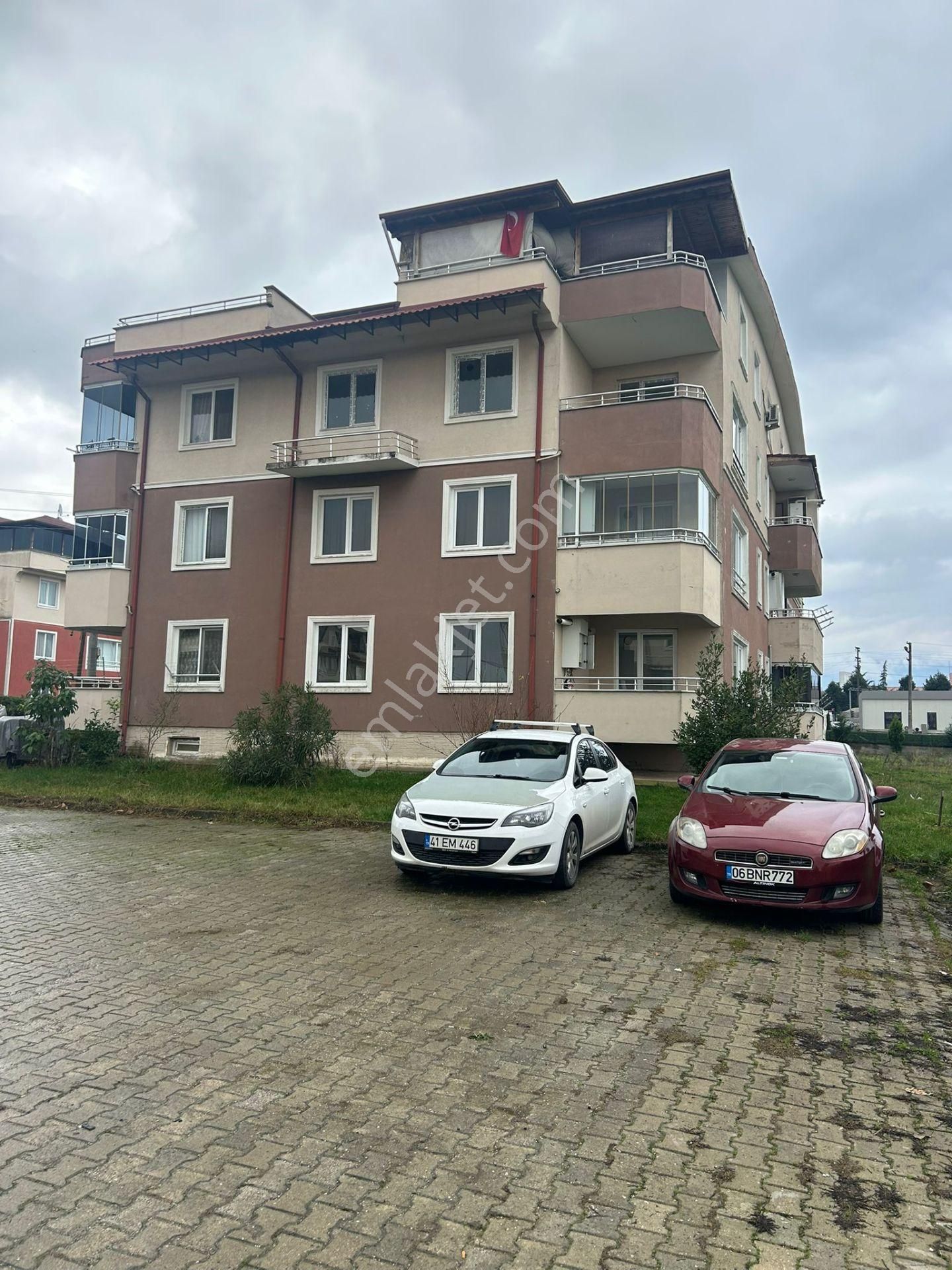 Kartepe Uzunçiftlik Satılık Daire Remax Palas'tan Kartepe Uzunçiftlik Mah.2+1 Satılık Daire