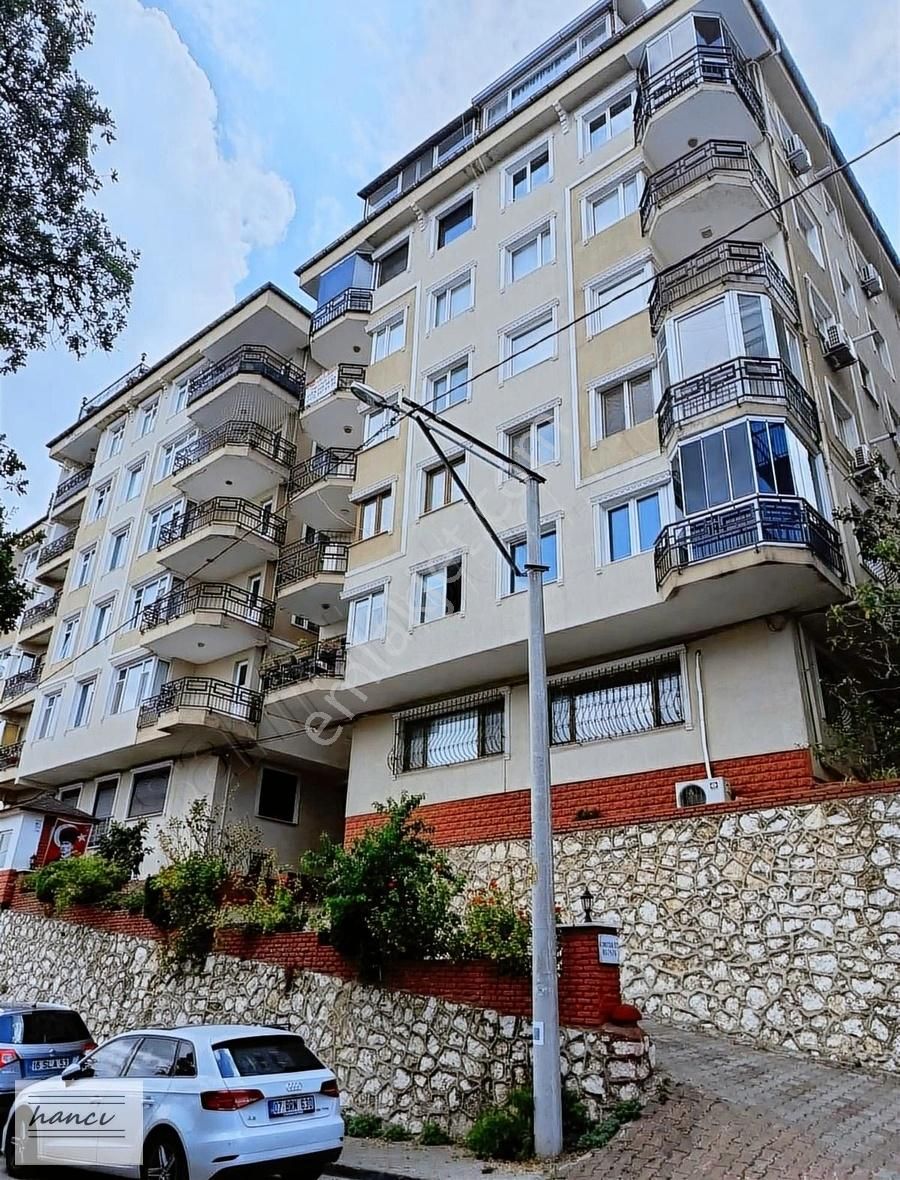 Osmangazi Çekirge Satılık Daire Hancı Gayrimenkul'den Selvili Cadde Üzeri 4+1 Dubleks Daire