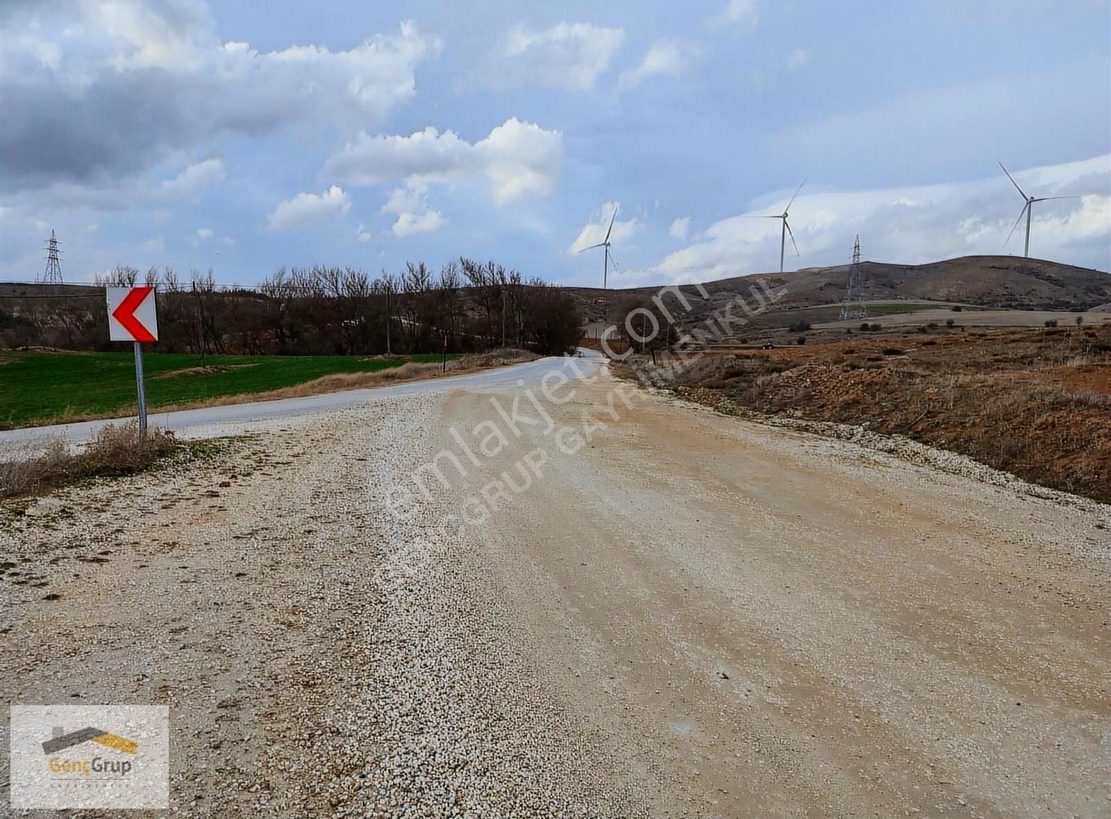 Tepebaşı Eğriöz Satılık Tarla *genç Grup* Eğriöz Önü Yol Meraya Hakim 4.322m2 Yatırımlık Tarla