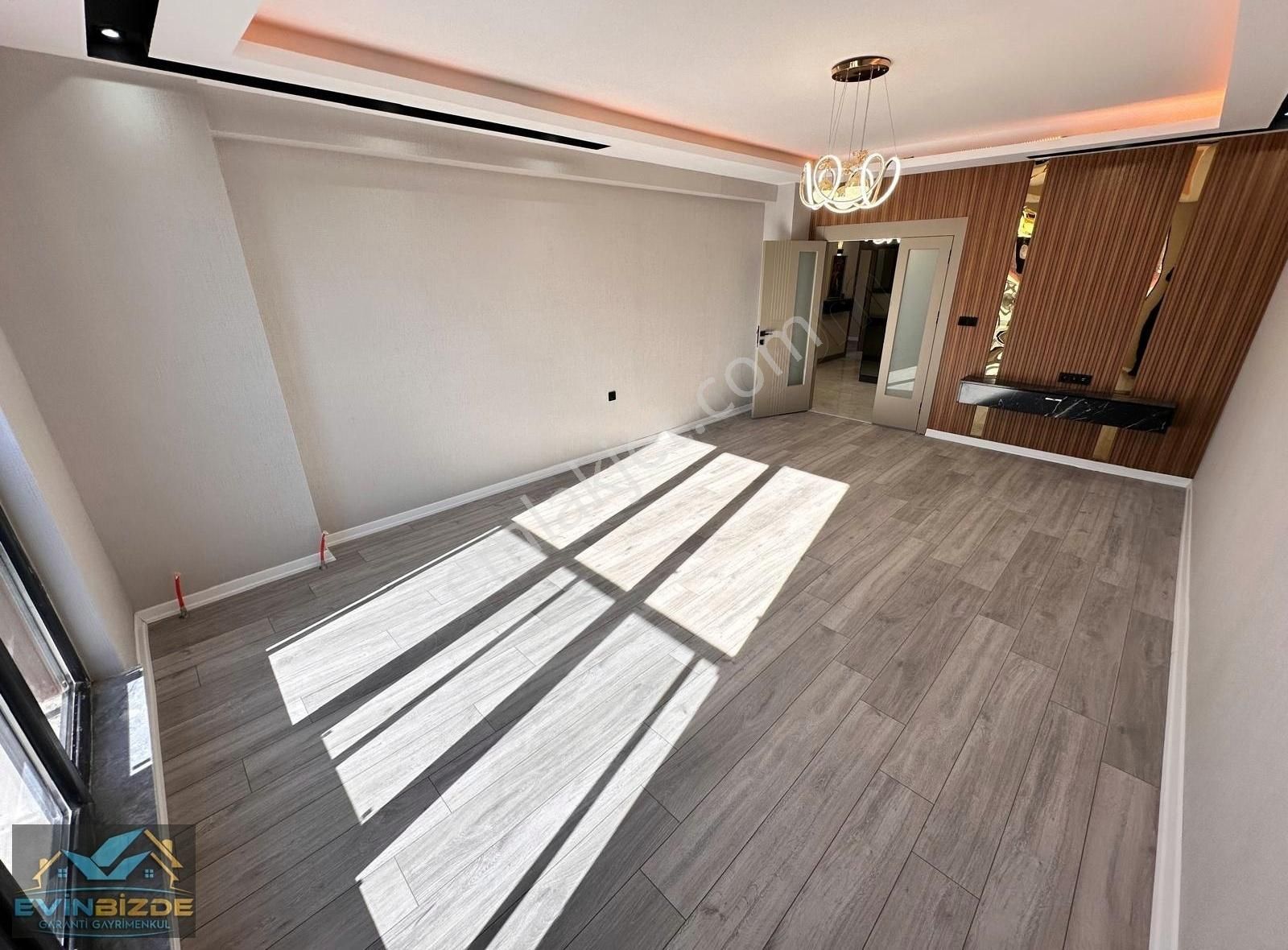 Keçiörende 4+1 Yılın Son Yenibinası Mega Lüks Giyinme Odalı - Görsel 19