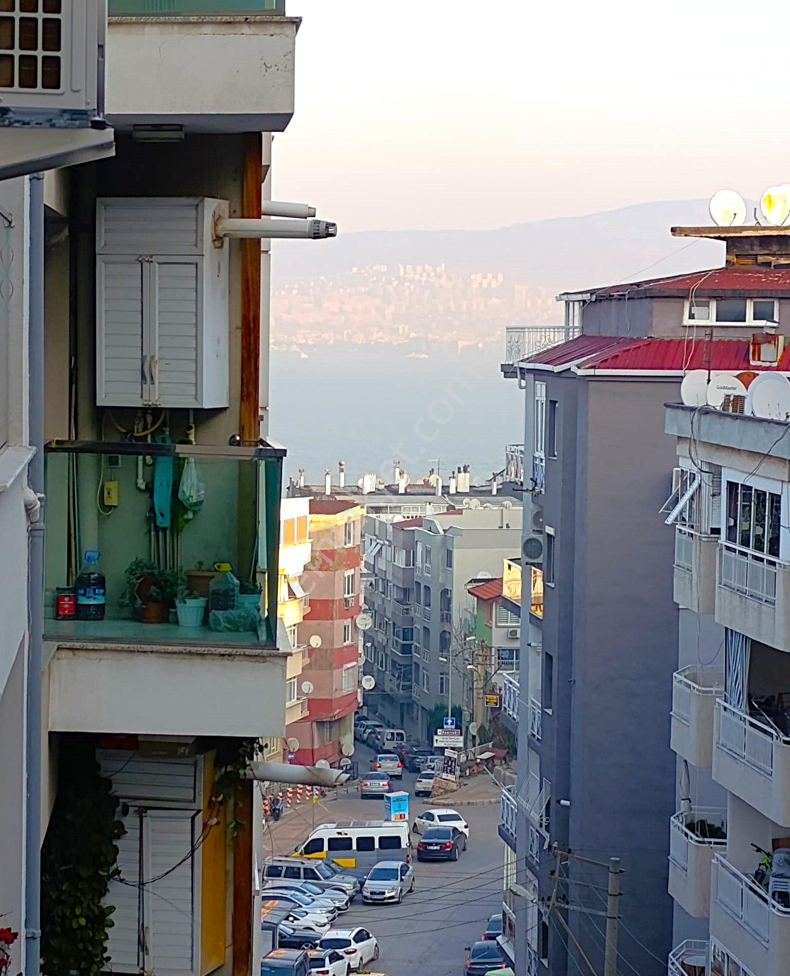 Acil Satılık 10 Yaşında Asansörlü,otoparklı Arakat Köşe Daire - Görsel 26