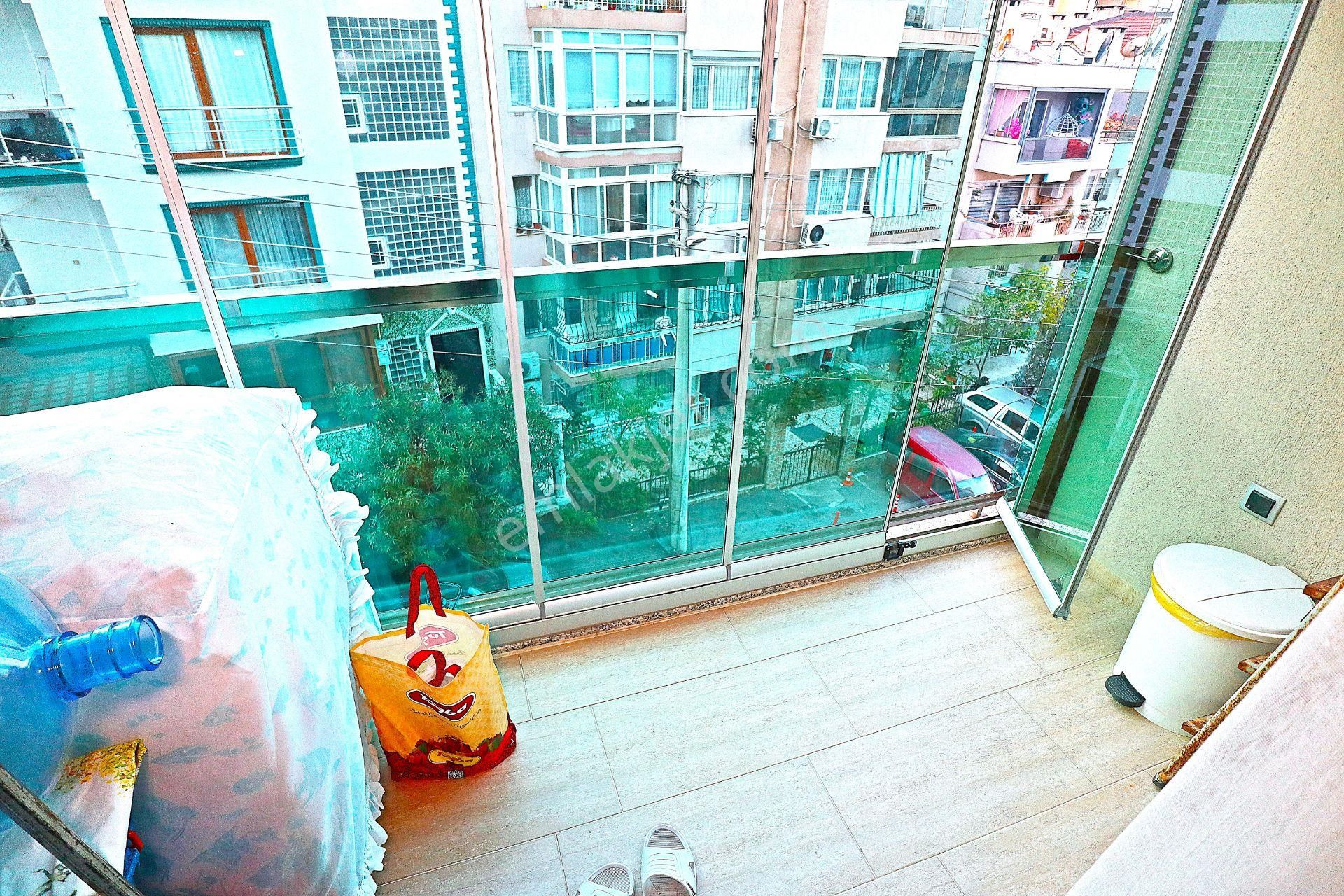 Acil Satılık 10 Yaşında Asansörlü,otoparklı Arakat Köşe Daire - Görsel 12