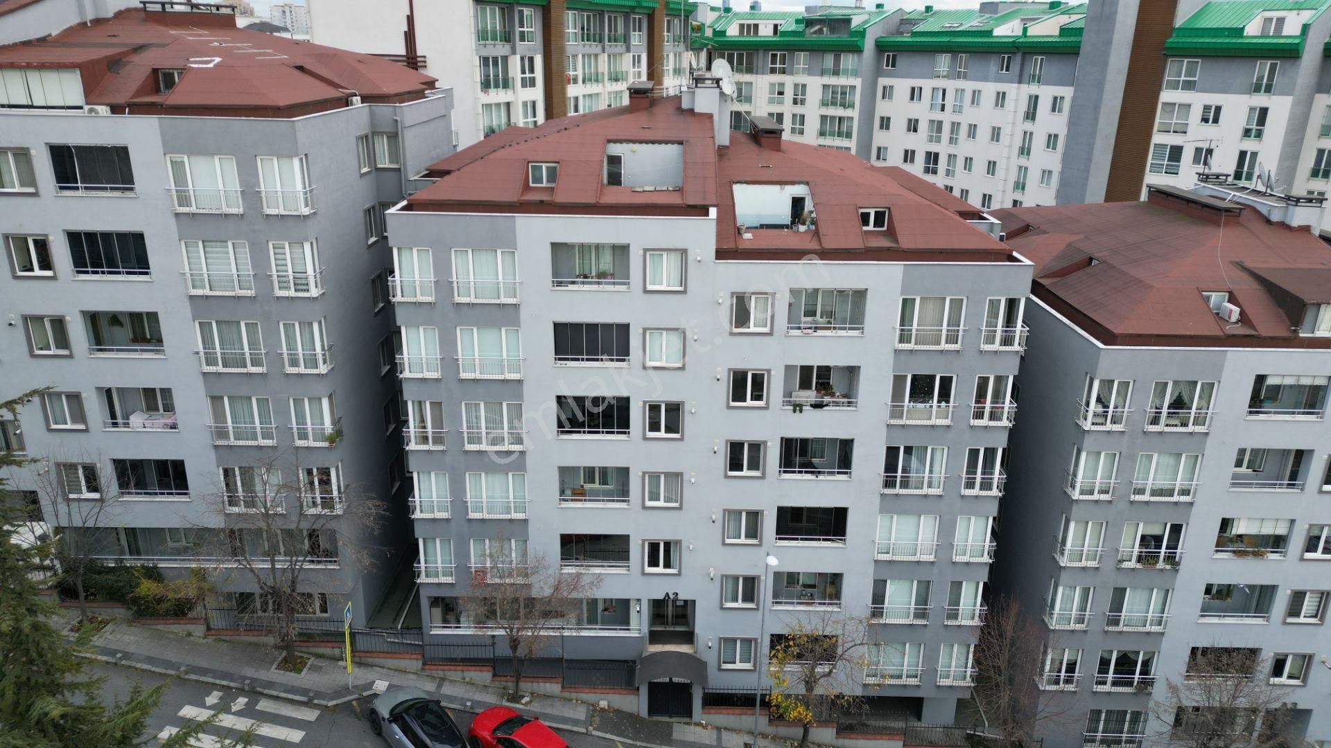 Kağıthane Merkez Satılık Daire İlka'dan Kağıthane Merkez Mh Toplu Ulaşım 5 Dk 3+1 Satılık Daire