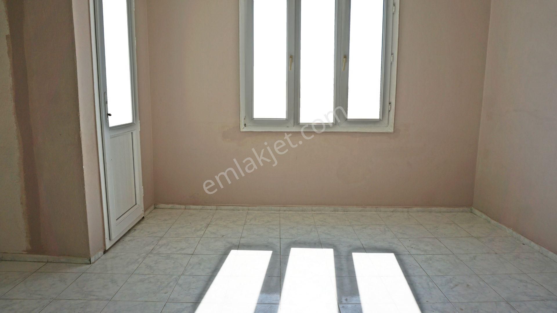 Çiğli Ataşehir Satılık Daire Ataşehirde Satılık Dublex Daire 3+1 Doğalgaz Kombili Çiğli Serkan Emlak Dan