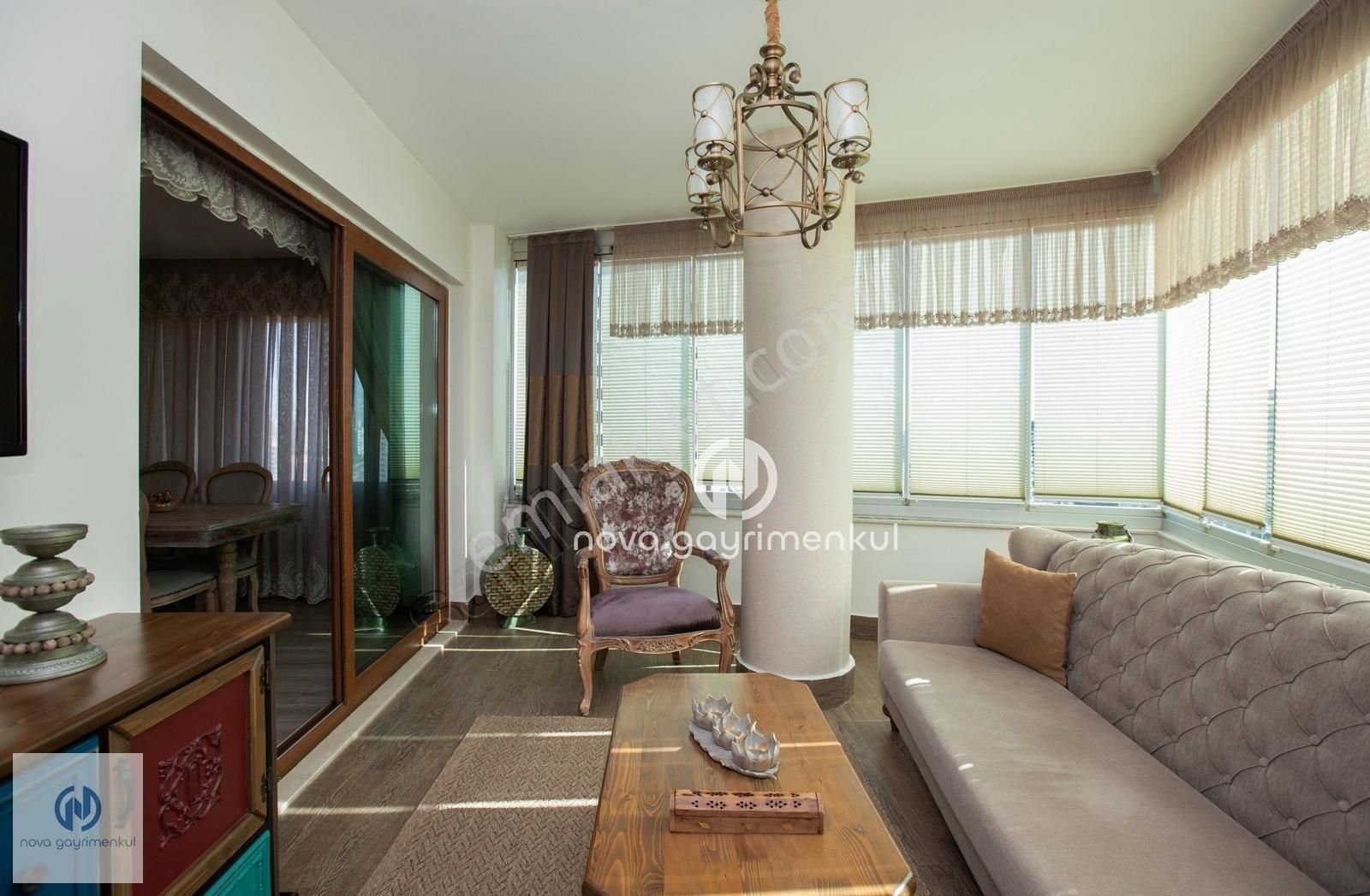 **nova** Çiftlikköy'de Süper Lüks Geniş Eşyalı Satılık 4+1 Daire - Görsel 2