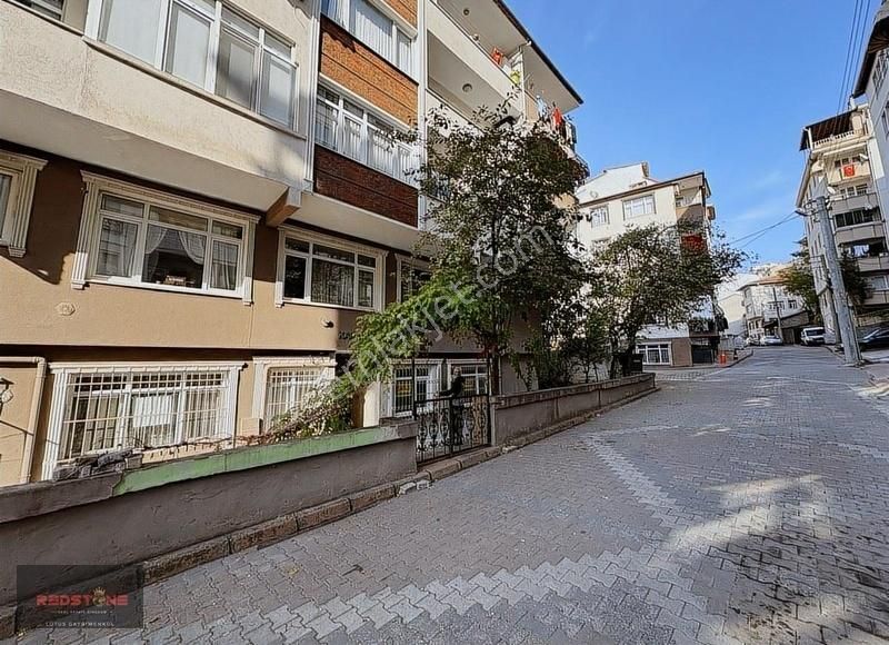 İzmit Turgut Satılık Daire Acil!!! İzmit Orduevinde Satılık 3+1 105 M2 Giriş Kat Daire