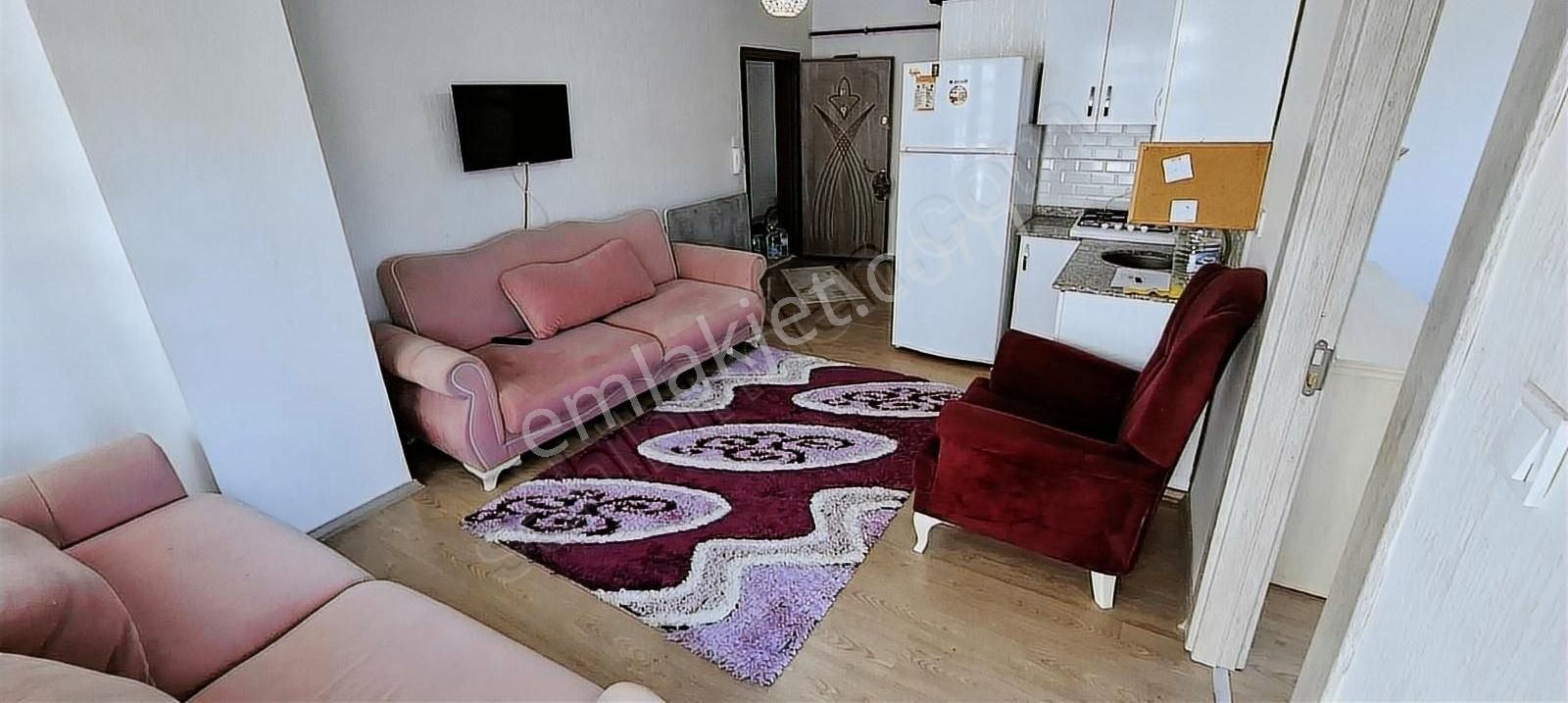 Kilis Merkez Ekrem Çetin Kiralık Residence Royal Emlaktan Kiralık Lüx 1+1 Daire