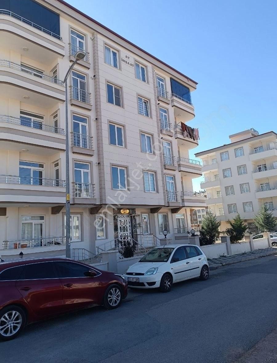 Üniversite Civarında 2+1 Aile Tipi Ultra Lüks Kiralık Daire