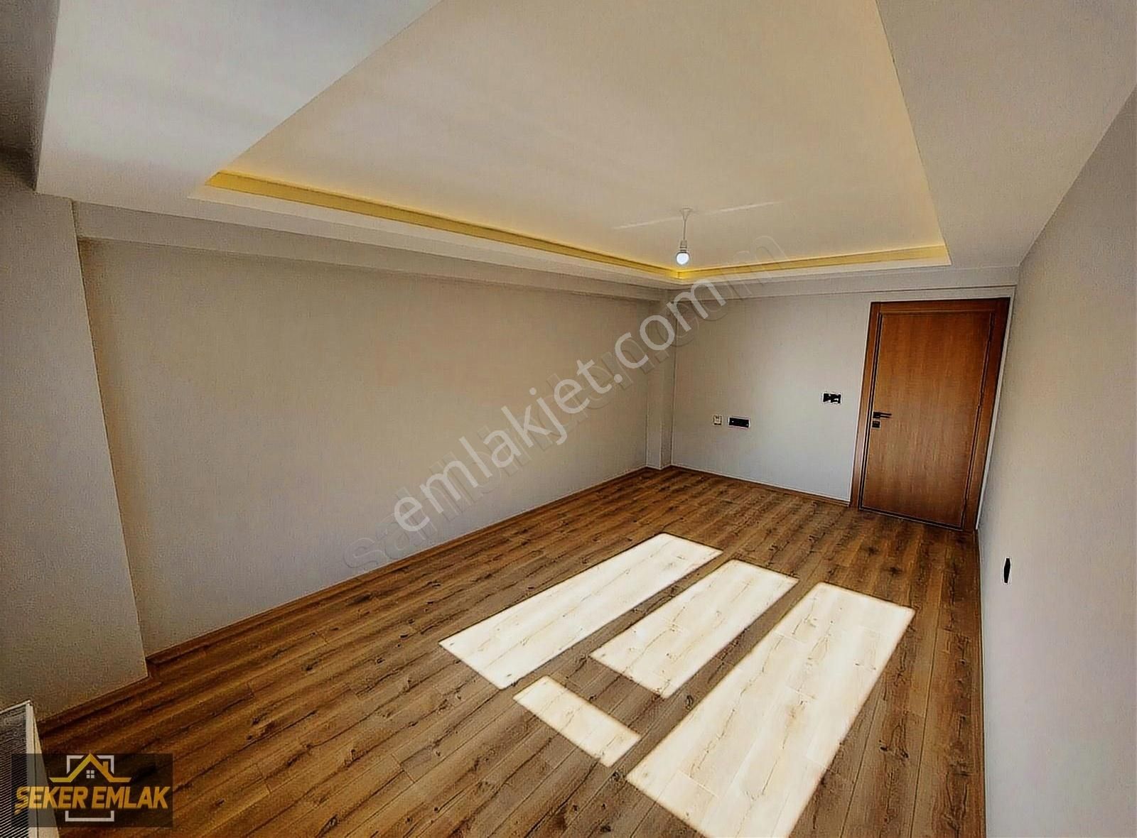 Odunpazarı Emek Satılık Daire Şeker Emlaktn Emek Mah. Şemsettin Günaltay Cad. 3+1 130 M² Daire