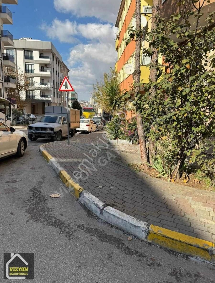 Pendik Güzelyalı Satılık Daire Alt Güzelyalı Satılık Bahçe Katı Geniş Daire