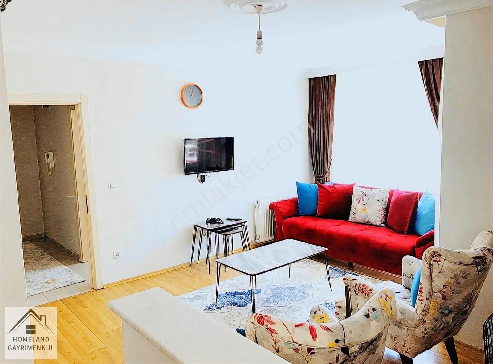 Kağıthane Telsizler Kiralık Daire Homeland'den Cadde Üstü 3.katta 2+1 Balkonlu Full Eşyalı Kiralık