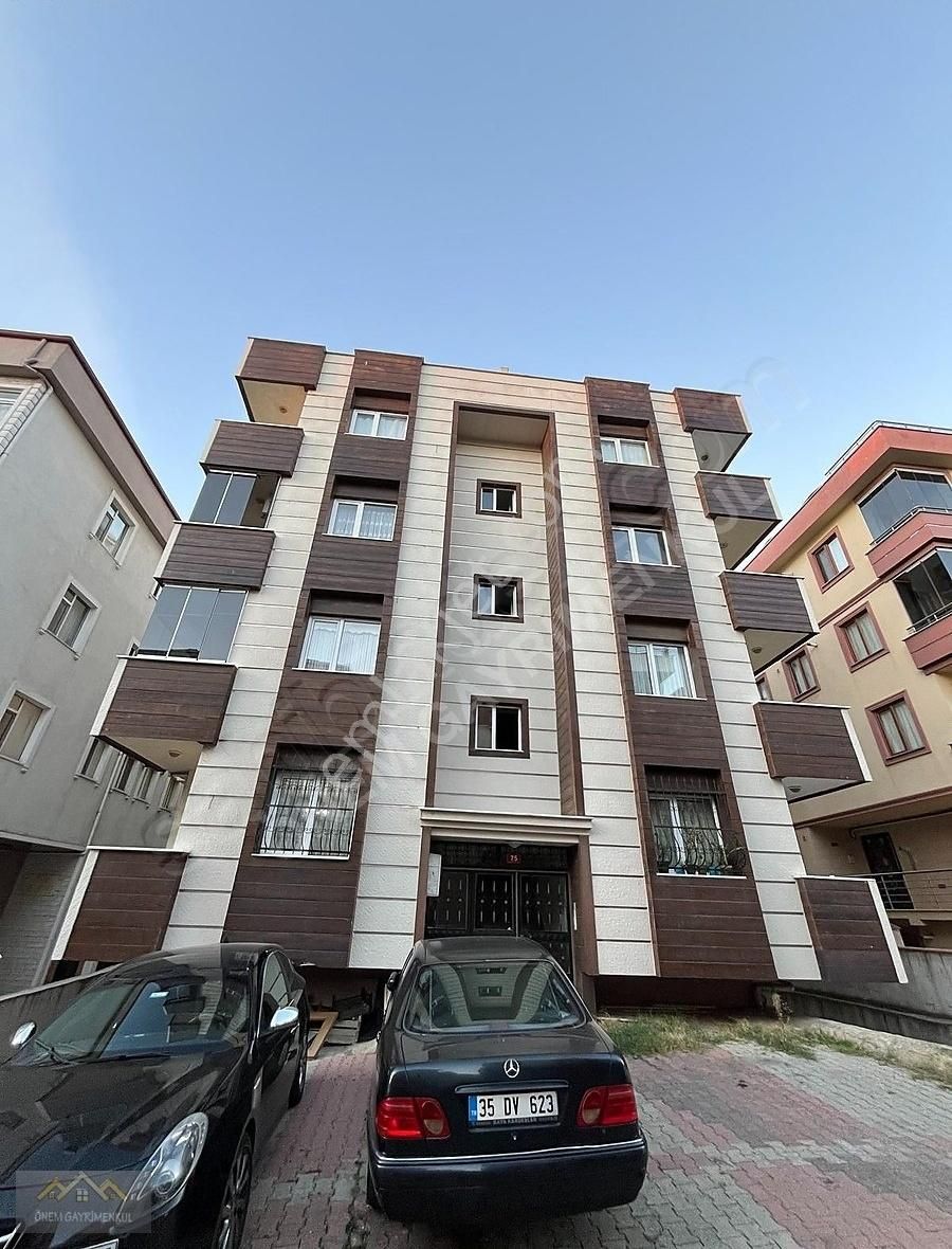 Ataşehir İnönü Kiralık Daire Önem Gayrimenkul'den Ataşehir İnönü Mahallesi Merkezde 3+1 Daire